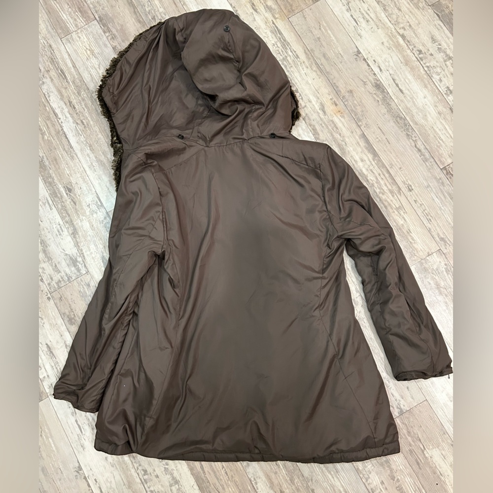 Abercrombie & Fitch Faux Fur Parka Liner - Picture 9 of 9
